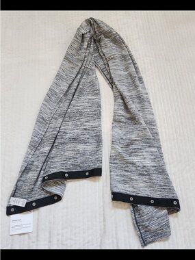 NWT Lululemon vinyasa scarf